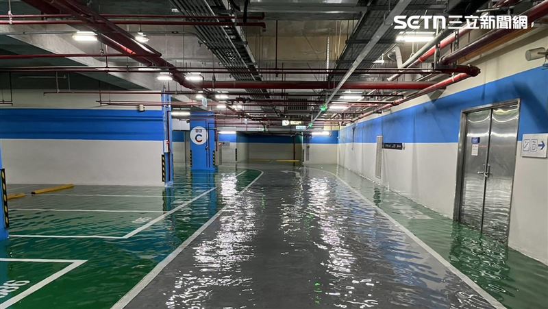新／抽水馬達故障　南港火車站淹水5公分