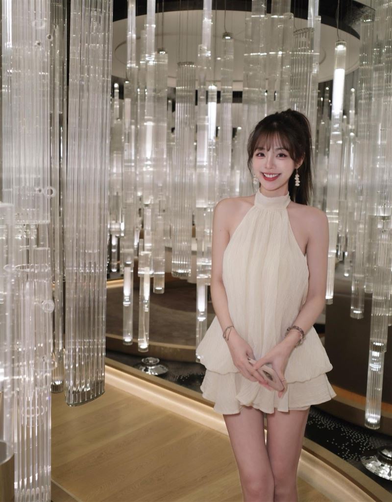啦啦隊女神倪暄目前也是職排臺北伊斯特應援團長。(圖/翻攝自臉書)