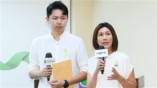 「啤酒肚」藏15公分腫瘤！男業務竟淋巴癌