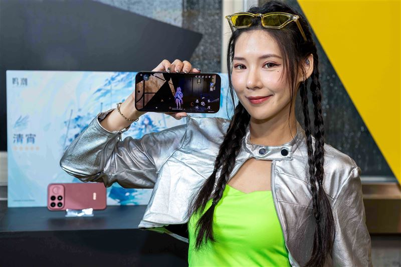POCO F9 Series以旗艦雙晶片架構帶來快速、流暢且穩定的操作體驗,從日常多工、高負載運算到大型遊戲皆能從容應對