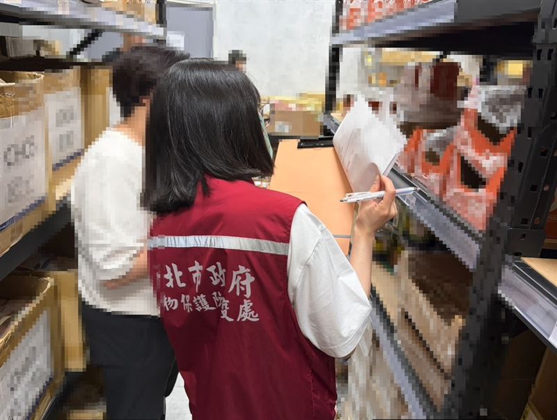 新北市動保處攜手業者落實自主管理,共同守護毛寶貝飲食安全。(圖/翻攝畫面)