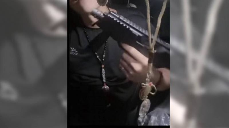 男賣舍利子突亮槍:全帶去地府 還繞派出所