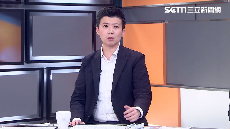 苗博雅分析選情。(圖/前進新台灣)