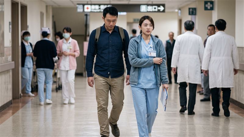 男子對醫院女同事有好感,被明確拒絕,仍反覆實行跟蹤騷擾行為。(示意圖/AI製圖)