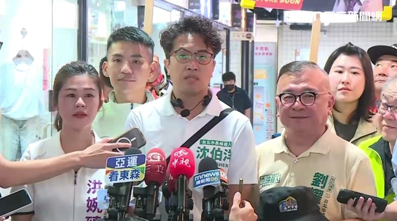 沈伯洋表示,見李四川應順便問遮陽傘、交通、無菸城市等問題,希望了解為何會做出如此決策,若蔣萬安有問,搞不好會帶一堆答案回來。(圖/翻攝畫面)
