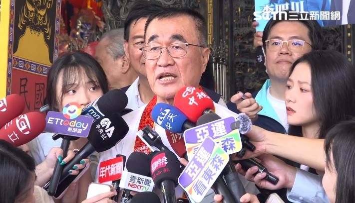 李四川表示,跟黃國昌的聯繫「都是暢通的」,所以在新北藍白合,根本沒有這樣的問題,不管選前選後都不會改變(圖/翻攝畫面)
