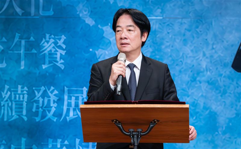 賴清德表示,高希均生前念念在茲的「和平幸福」主張,他會接手推動。(圖/總統府提供)