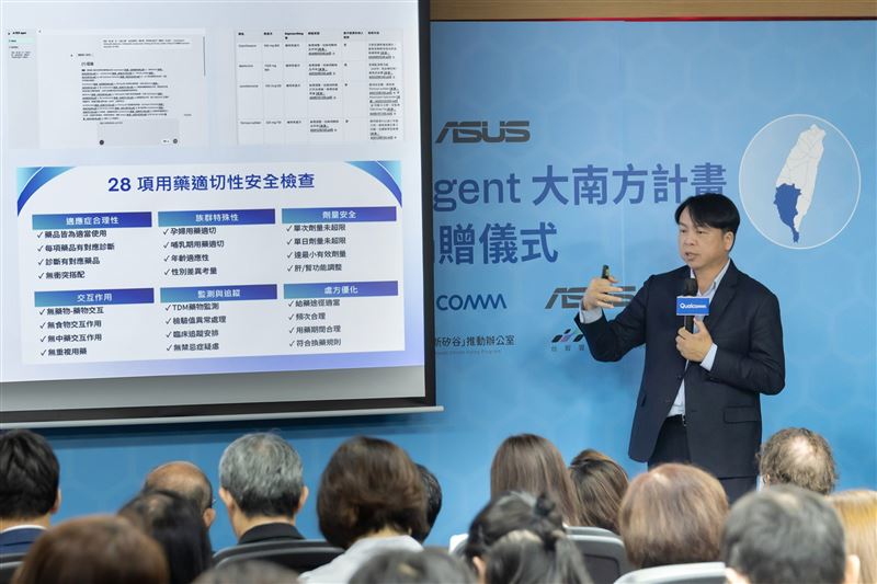 華碩集團旗下台智雲總經理吳漢章表示,以藥事服務為起點,建立可被驗證、複製並規模化的智慧藥局模式,進一步落實華碩 AI City 願景。(圖/華碩提供)