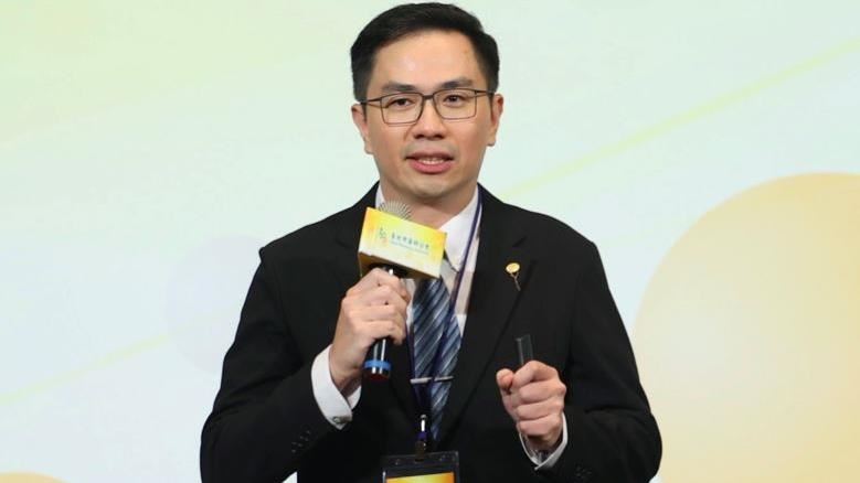 黃彥儒接掌北市藥師公會 推5行動走入社區