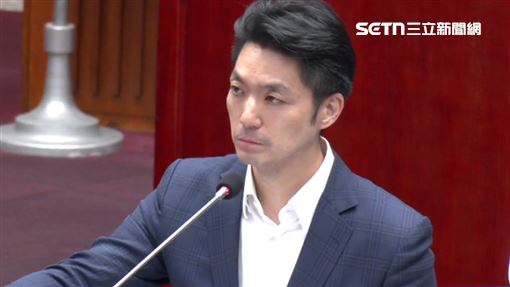 新聞封面