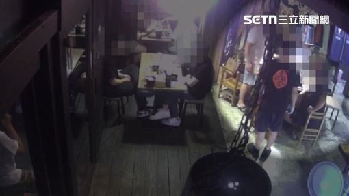 新聞封面