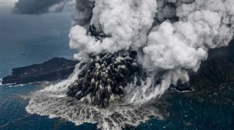 印尼火山狂噴一整夜！火山灰衝1.5萬公尺
