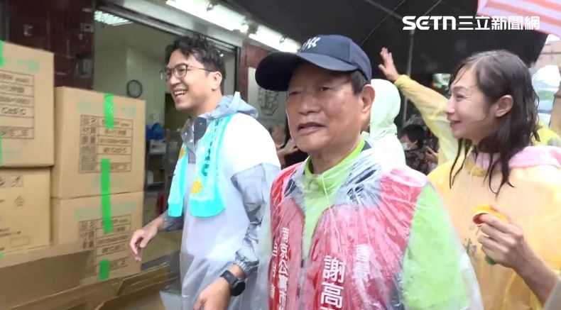 沈伯洋南京公寓市場拜票(圖/翻攝畫面)