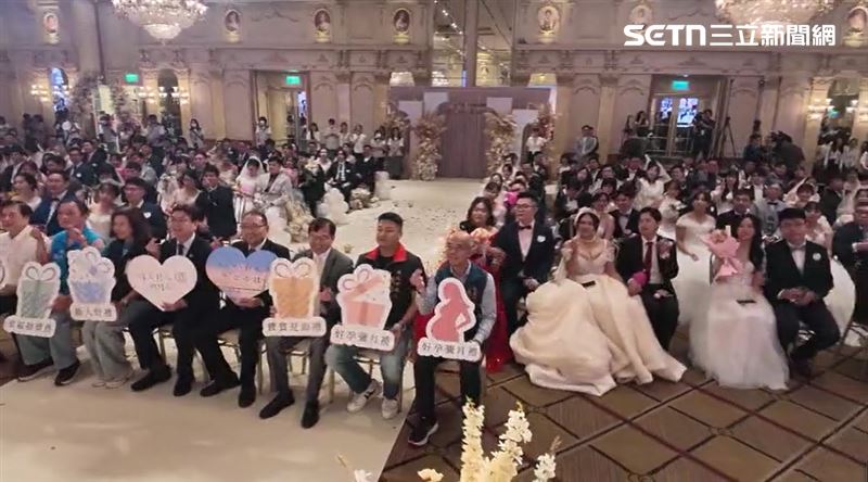 新北聯合婚禮登場　百對新人浪漫互許終身