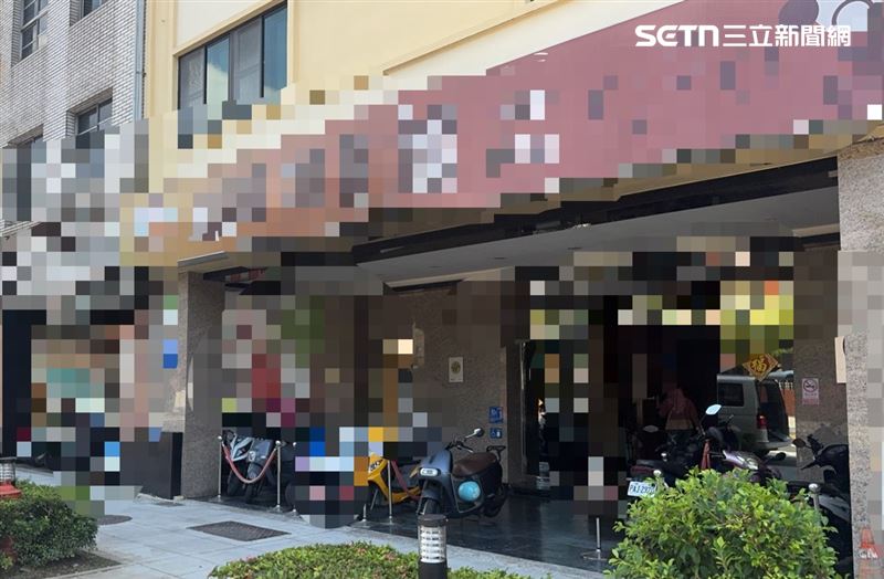 高雄三民區旅館驚傳命案,50歲男陳屍房內,警方初步排除外力介入,封鎖現場報請相驗。(圖/翻攝畫面)