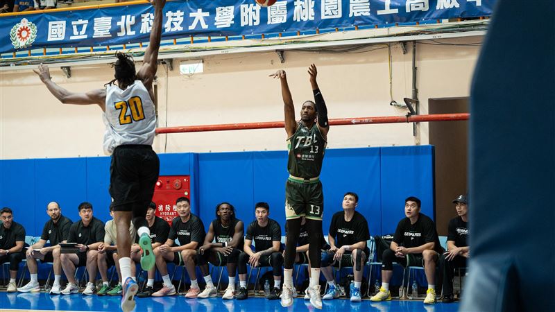 洋將米勒砍23分　雲豹交流賽不敵滋賀湖泊