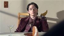 去年爆劈腿永野芽郁　坂口健太郎宣布結婚
