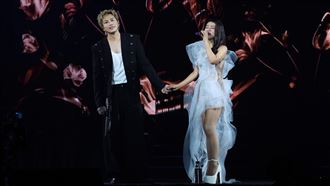 丁噹猛虧嘉賓深V不夠深　當眾許願井柏然