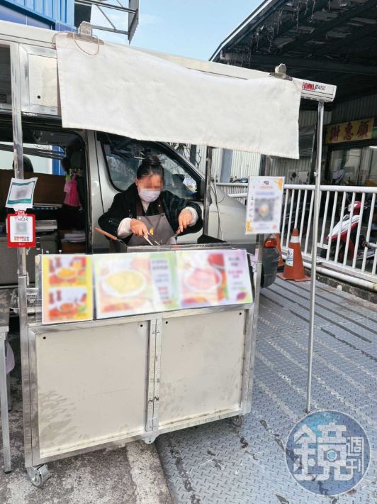 A小姐(圖)在多個縣市經營巡迴餐車,丈夫卻因此被長官誣陷在外兼職。(圖/讀者提供)