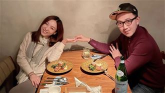 最正主播遭爆裸上身私照！腋邊刺青疑露餡