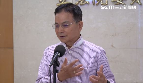 被問翁曉玲挨批…賴士葆切割：她的事問她