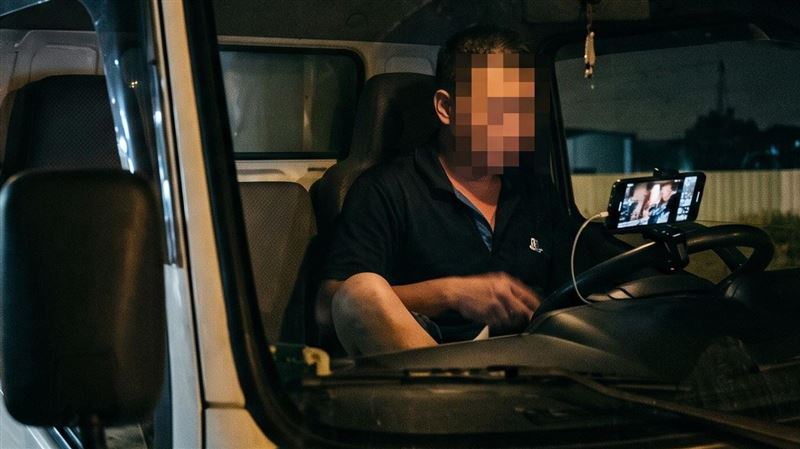 直擊車停路邊洩慾…運將：下體潰爛在塗藥
