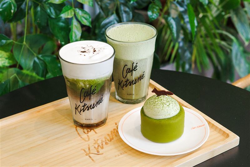 Café Kitsuné推出期間限定抹茶系列-抹茶焙茶歐蕾、抹茶咖啡歐蕾、抹茶黑醋栗。(圖/品牌業者提供)