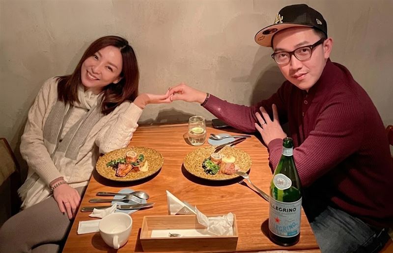 前主播張宇和前夫劉彥谷和平離婚三年,關係急轉直下。(圖/翻攝自張宇臉書)