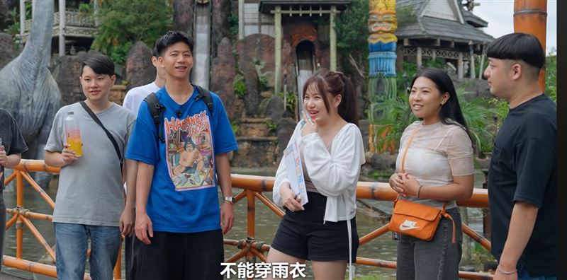 Yuni(右三)曝Joeman Studio之規定。（圖／翻攝自Joeman YT）