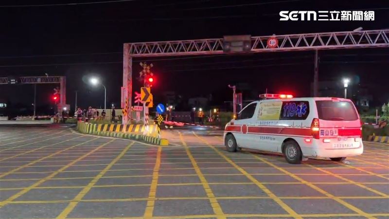 台鐵自強號事故！民眾闖入平交道遭撞身亡