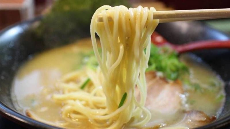 學生叫大碗拉麵吃到吐！日本名店祭新規