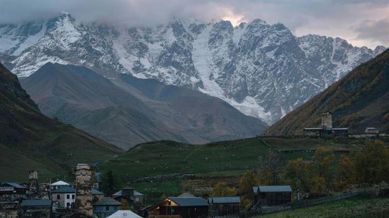 俄高加索山雪崩！33人遭活埋11死6傷6失蹤