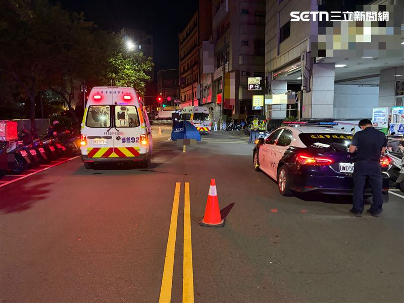 台中38歲女護理師下班回家遇劫,遭轎車撞飛二度輾壓,頭顱破裂慘死。(圖/翻攝畫面)
