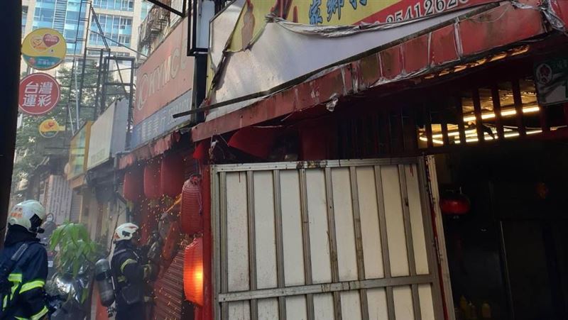 新／北市老東北餐廳火警！現場畫面曝光了
