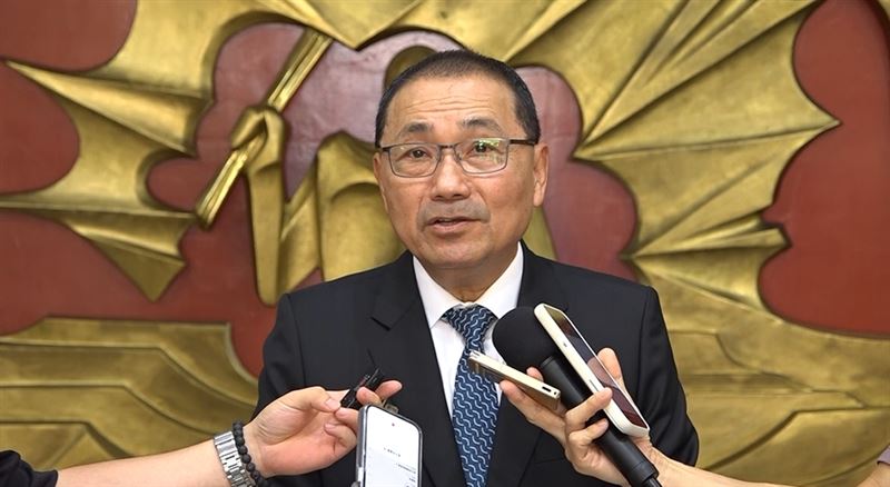 對比四年前增加了七中配投入年底地方選舉,侯友宜受訪表示「按照選舉罷免法的相關規定來辦理」。(圖/翻攝畫面)