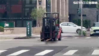 獨／堆高機無牌能上路　需申請且禁止左轉