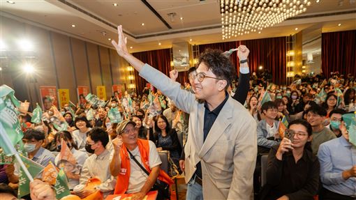 600人相挺！沈伯洋「會計師後援會」成立