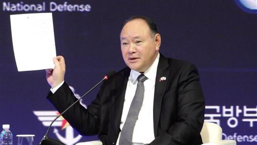 中國質疑南海仲裁　菲防長怒嗆：懂點恥辱