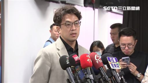王偉忠專訪沈伯洋　大讚很聰明、表現亮眼