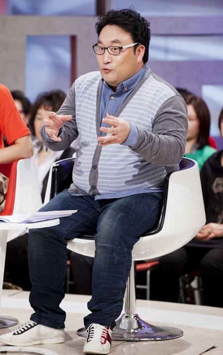 53歲韓國諧星李赫宰驚傳酒後駕車肇事。(圖／翻攝自X）