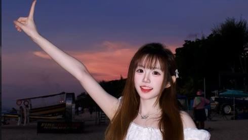 中國女團成員曬中正紀念堂照　遭公司開除