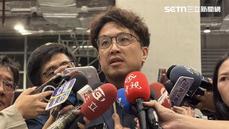 蔣萬安沒出席律師節活動　沈伯洋嘆可惜