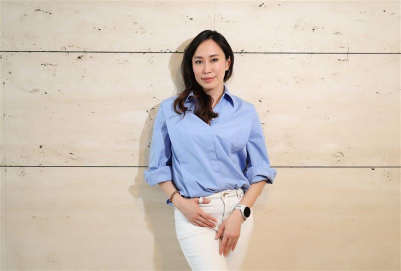 前名模黃百璐回台接受《三立新聞網》專訪。(圖／記者鄭孟晃攝影）