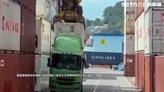 貨櫃車司機忘拔插銷　連車帶櫃被吊半空中