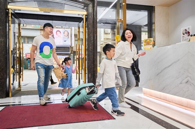 福容徠旅連鎖推出「中秋徠相聚」連假專案,雙人入住最低3,500元起。(圖/飯店旅宿業者提供)
