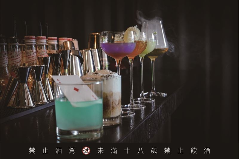 Lounge Vino空中酒廊,推出「Once Upon a Time 童話故事下集」系列。(圖/飯店旅宿業者提供)