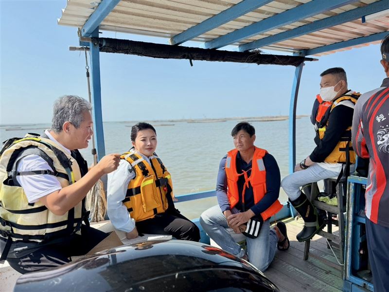 豪雨釀災，漁民陳情牡蠣死亡率達七、八成，張嘉郡、丁學忠促加速、從寬辦理天然災害救助