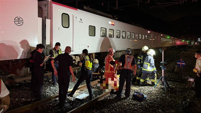 猴硐車站驚傳事故！婦遭自強號撞擊急送醫