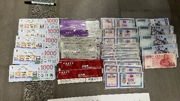 假銀行專員債務整合　刷爆信用卡撈3356萬
