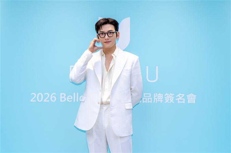 池昌旭旋風來台!攜手 Bello.U 現身信義快閃店,分享自我管理與Self-care哲學,近距離寵粉與60位幸運粉絲簽名合影